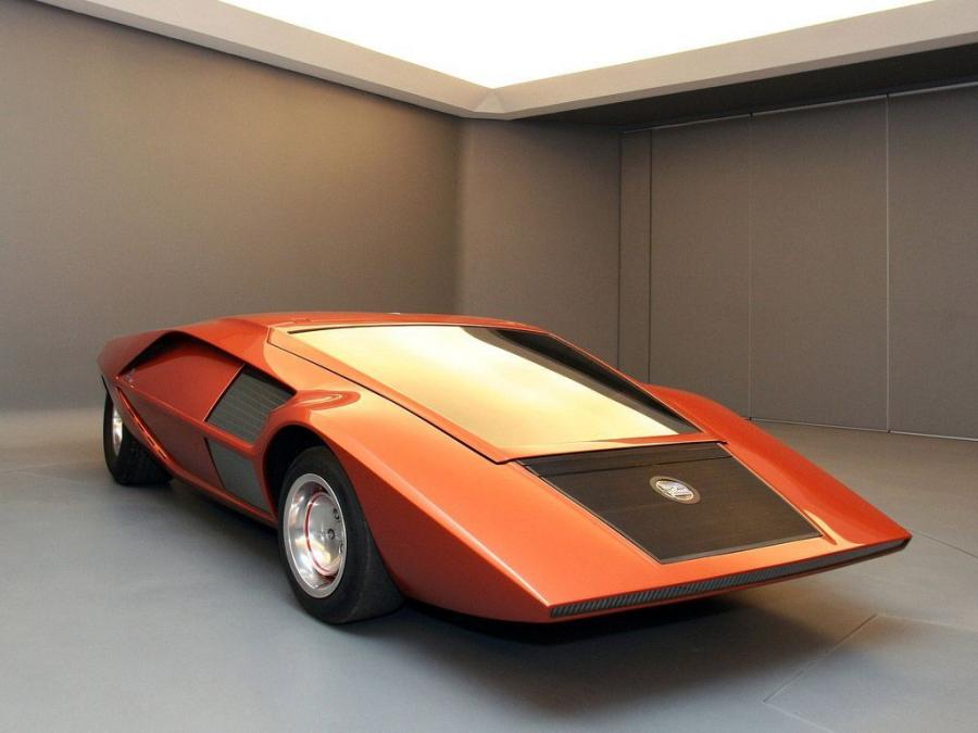  Lancia Stratos Zero Concept 1970 года  (фото 1 из 97)